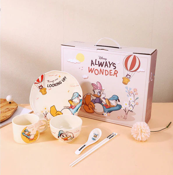 Disney Donald Duck & Friends 5-Piece Kids Dinner Set – Ceramic Plate, Bowl, Cup, Spoon & Chopsticks Gift Set